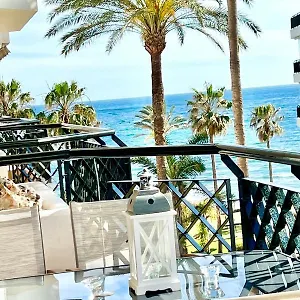 https://mi-capricho-beachfront-a4-apartments-with-sea-view.1costadelsol.com