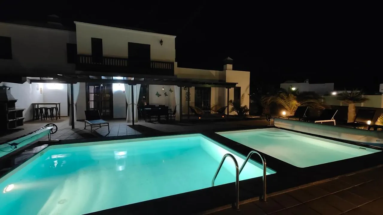 Casa Del Sol Naciente - Heated Pools - Wifi - Uk,Be,Nl,Fr Tv Channels Playa Blanca  0*, Playa Blanca (Lanzarote) Spain