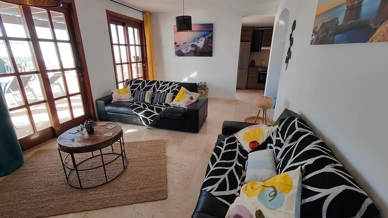 Casa Del Sol Naciente - Heated Pools - Wifi - Uk,Be,Nl,Fr Tv Channels Playa Blanca  0*, Playa Blanca (Lanzarote) Spain